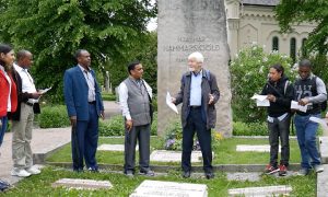 Professor Peter Wallensteen leads the peace walk in Uppsala. 